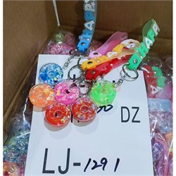 Брелок пластмассовый (LJ-1291) Пончик донат с браслетом 12 шт/упаковка - фото 213809