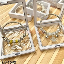 Браслет Pandora (LJ-1542) с шармами в прозрачном органайзере 12 шт/упаковка - фото 221061