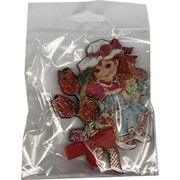 Магнит «Девочка с цветком» деревянный