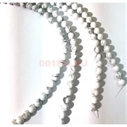 Бусины кахолонг круглые белые 10 мм для рукоделия на нитке 40 см