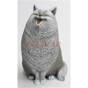 Кошка смеется из мраморной крошки
