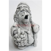 Фигурка ежик с корзинкой из мраморной крошки