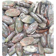 Кабошоны 15x30 вытянутый овал из яшмы-унакит