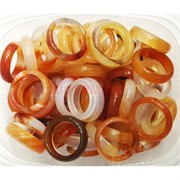 Кольца из светло-коричневого агата