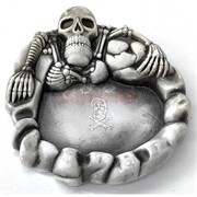 Пепельница Скелет из гипса
