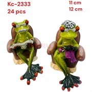 Фигурка Лягушка в кресле (2333) из керамики 12 см