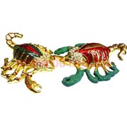 Шкатулка со стразами "Скорпион"
