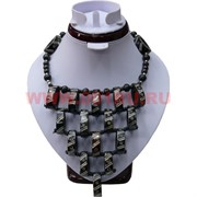 Колье из кости в виде колечек с узорами (Индия)