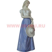 Девушка со шляпой (181) 30 см, фарфор